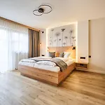 아파트 Appartementhaus Silvia